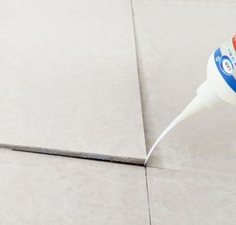 南宁市瓷砖空鼓维修公司分享卫生间瓷砖脱落的原因可能有以下几点